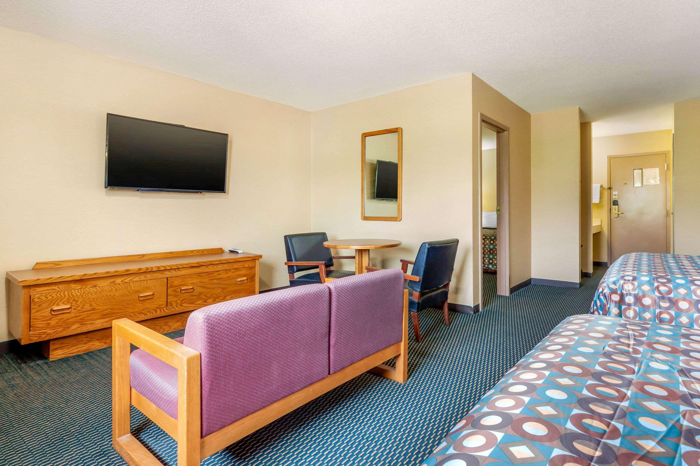 Rodeway Inn Blair Екстер'єр фото