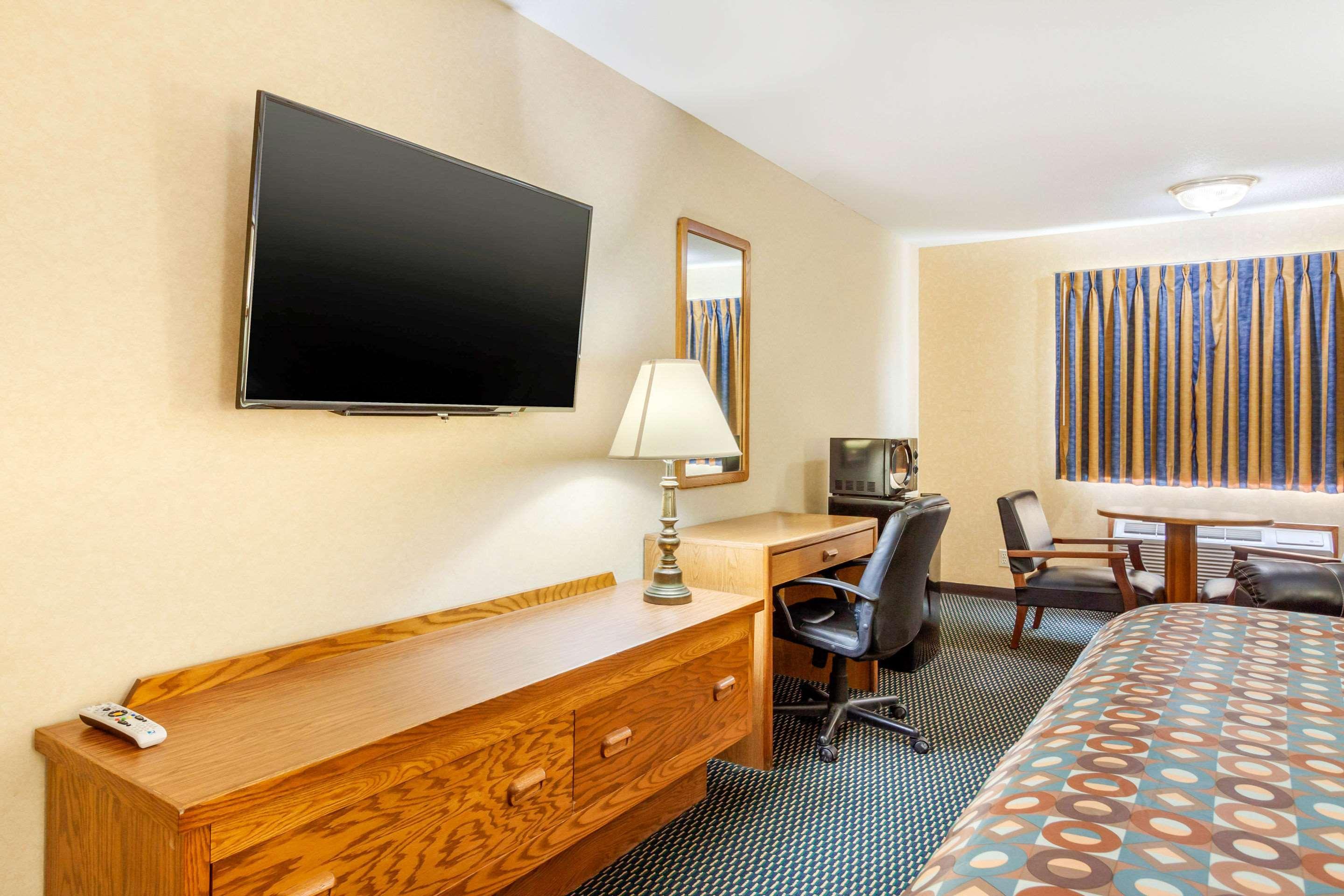 Rodeway Inn Blair Екстер'єр фото