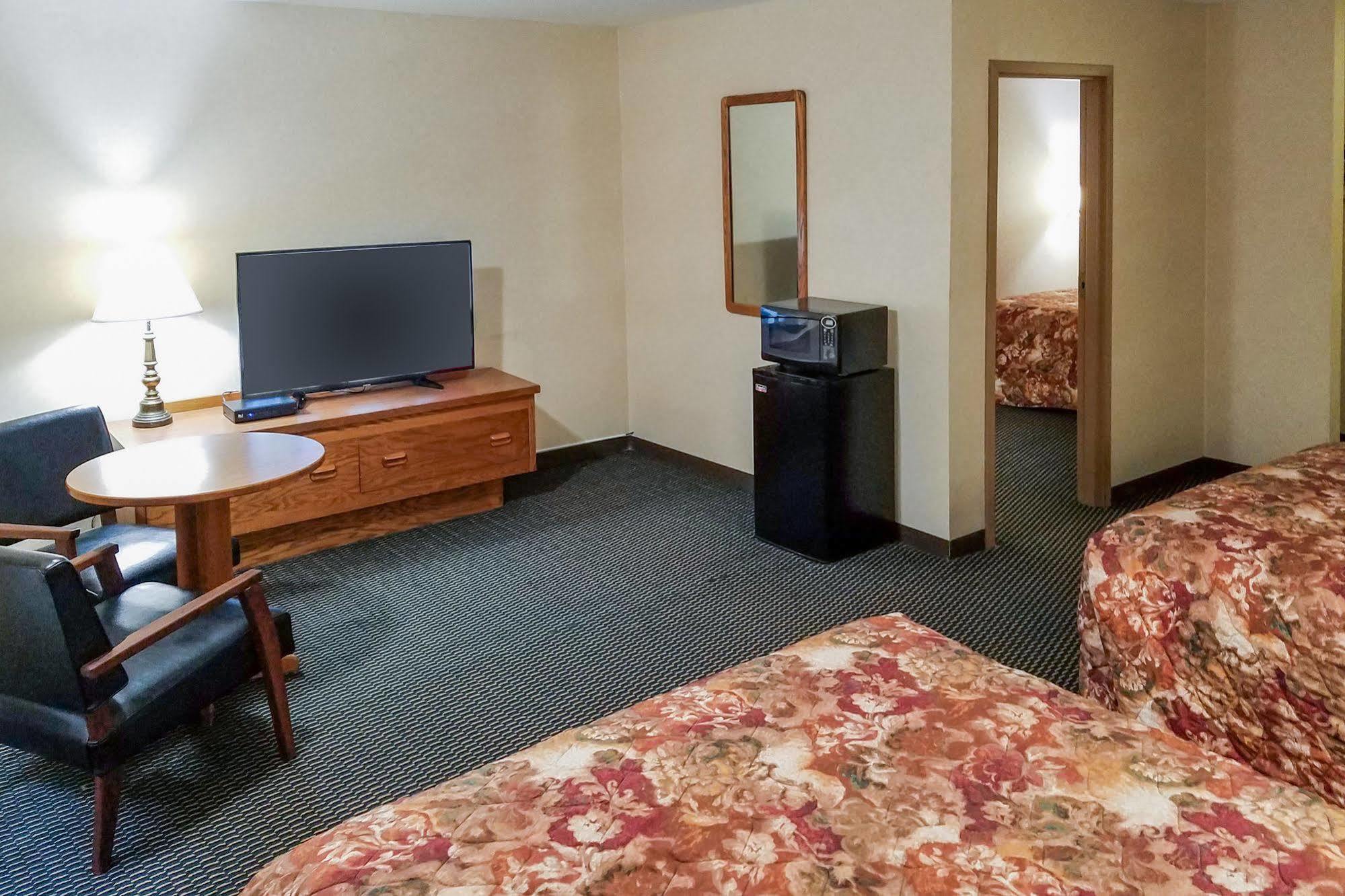 Rodeway Inn Blair Екстер'єр фото